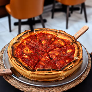 14" (Med) Deep Dish Stuffed