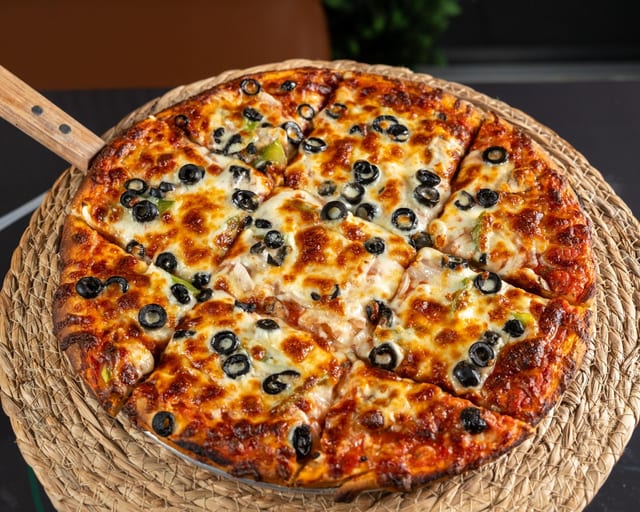 18" (XL) Vegetable Special.