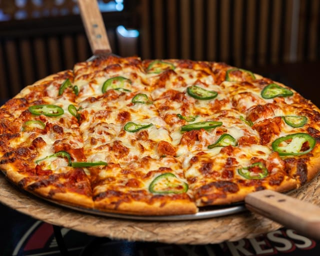 18" (XL) Chicken Tikka Special.